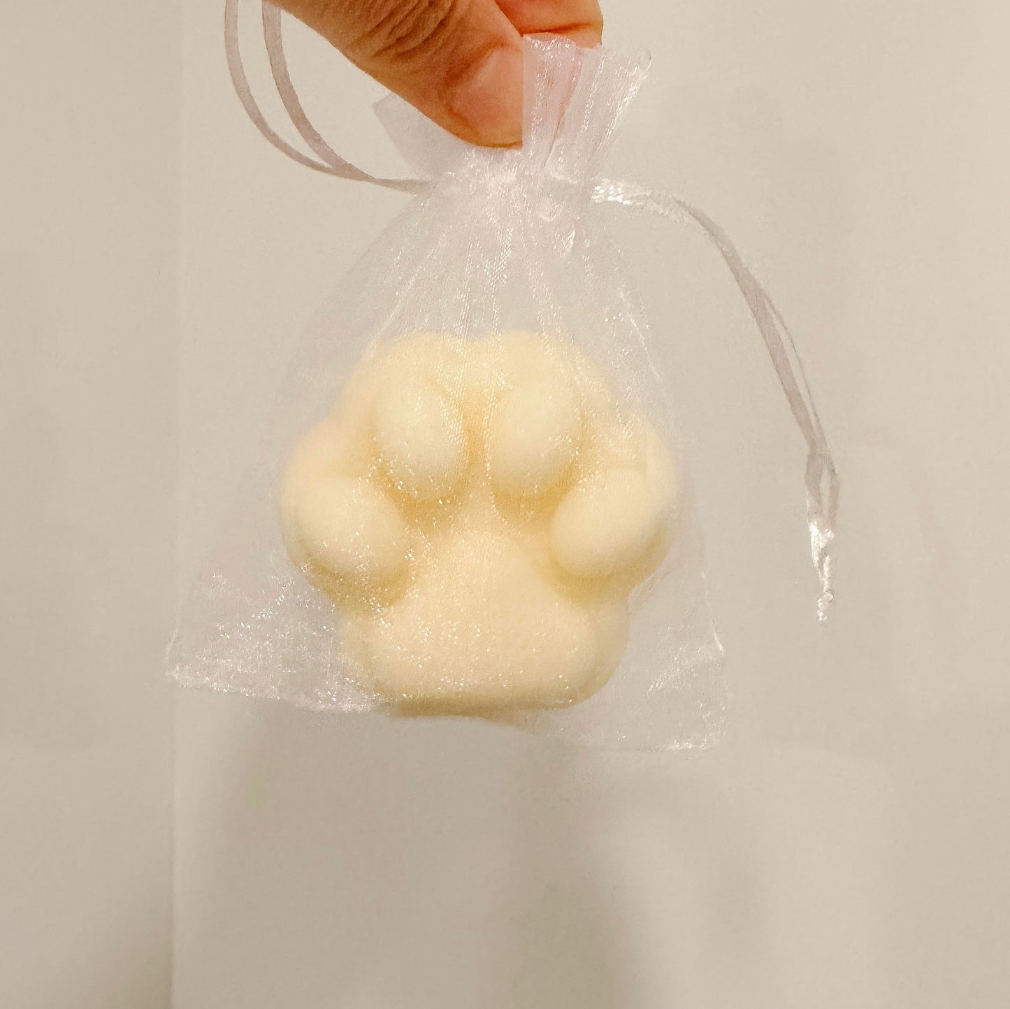 Stella Apothecary LEO BAR